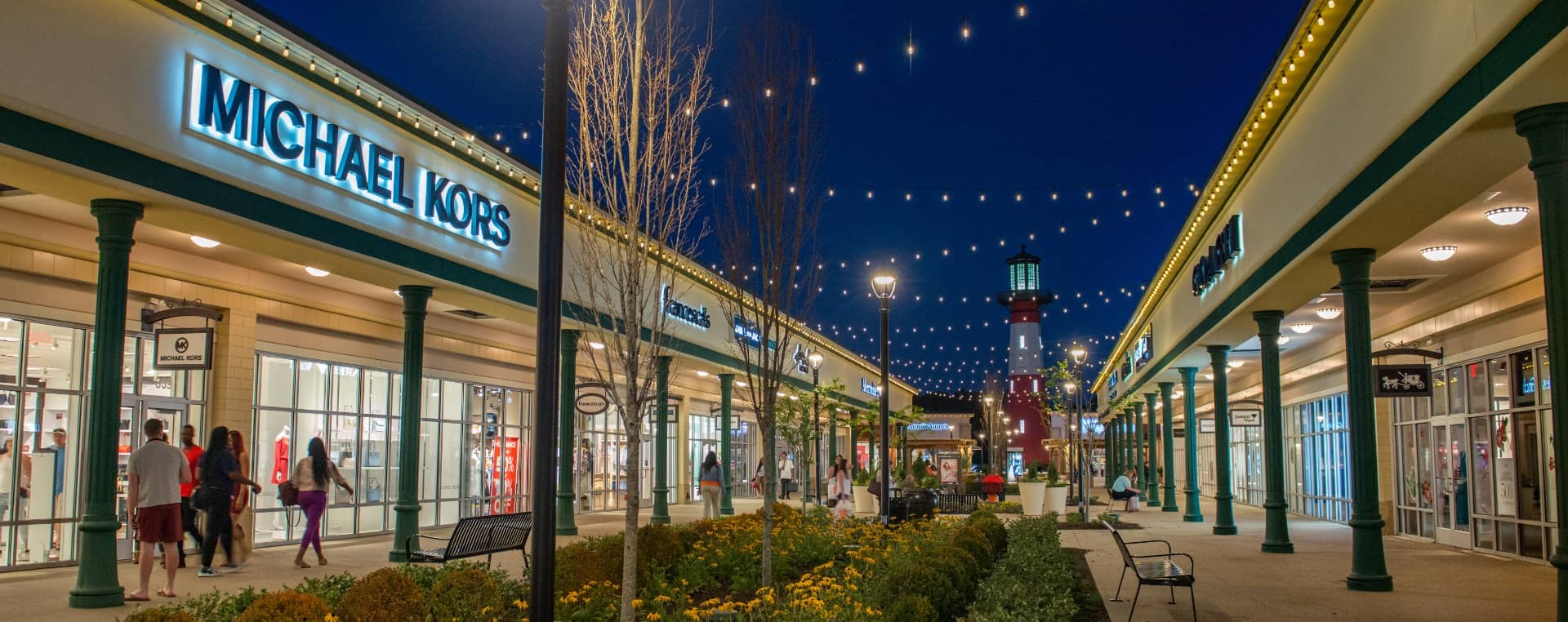 Tanger Outlets Savannah Center Images