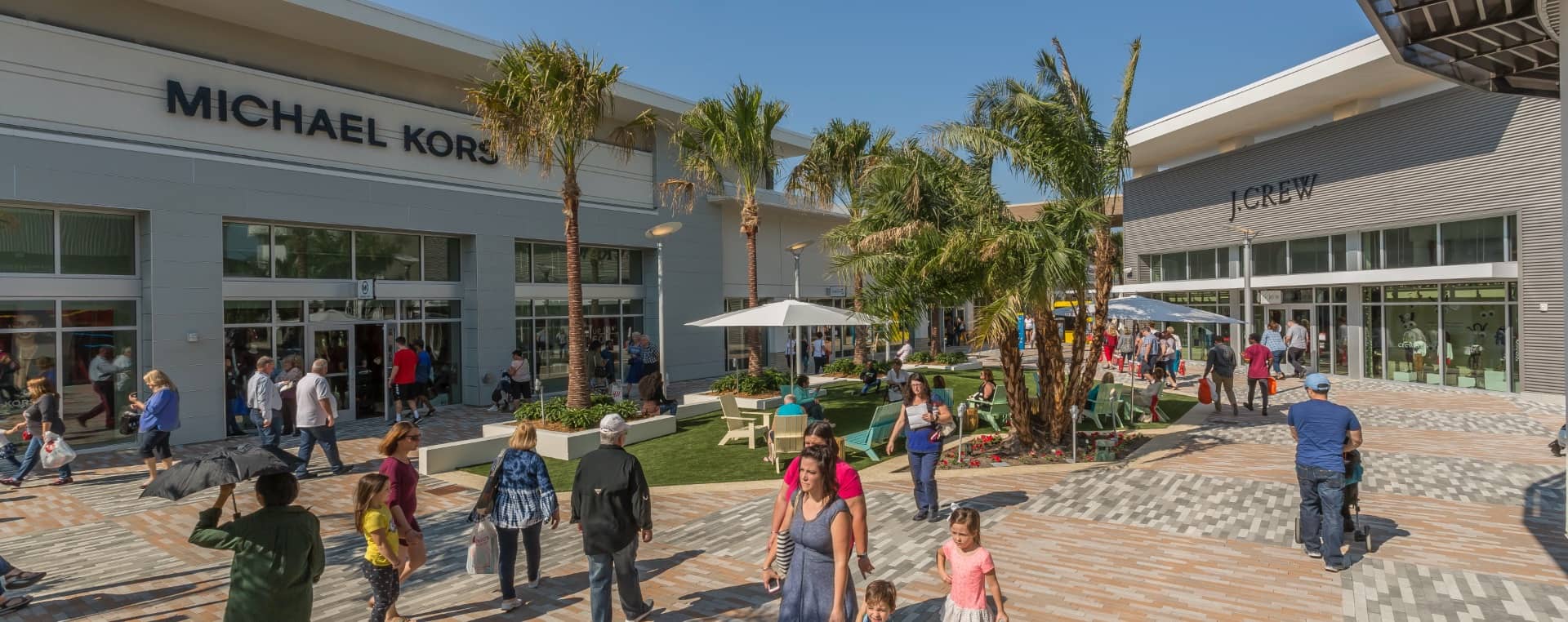 Tanger Outlets Daytona Beach Center Images